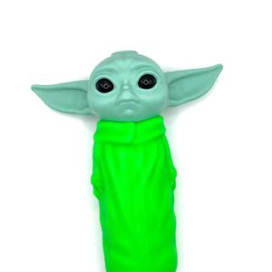 Pipa de Silicona Baby Yoda Verde